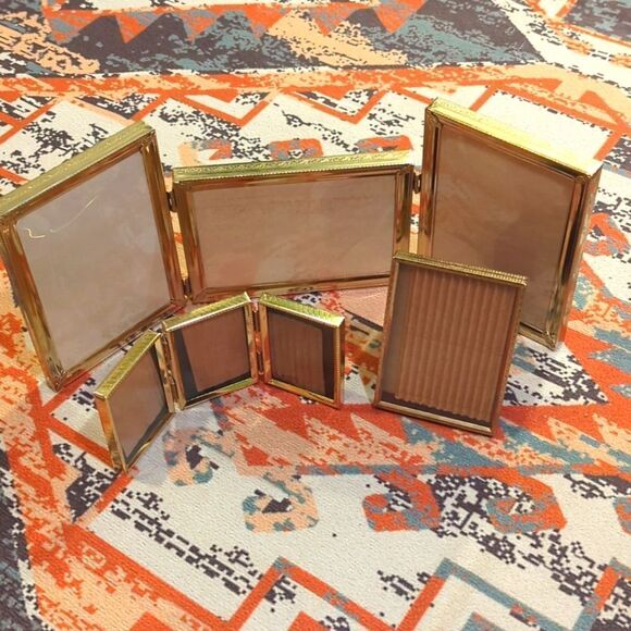 Vintage MCM gold trim tri-fold 5x7 frame, tri fold wallet frame, 3.5x2.5 frame - Picture 1 of 11